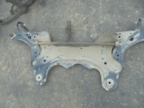 Γέφυρα Εμπρός Οριζόντια για SKODA OCTAVIA (2000 - 2008) 4 (1U2-5) *ΔΒ*  / ΠΑΛΕΤΑ *51* Γέφυρα Εμπρός Οριζόντια για SKODA OCTAVIA (2000 - 2008) 4 (1U2-5) *ΔΒ*  / ΠΑΛΕΤΑ *51*
