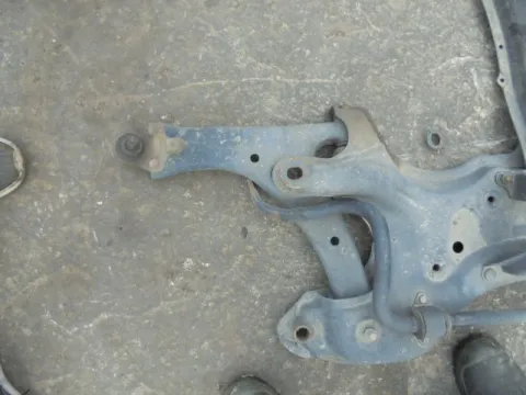 Ψαλίδι Εμπρός Αριστερό για TOYOTA COROLLA (2002 - 2004) (E120) , (2004 - 2007) (E120) *ΔΒ* ΠΑΛΕΤΑ *265* Ψαλίδι Εμπρός Αριστερό για TOYOTA COROLLA (2002 - 2004) (E120) , (2004 - 2007) (E120) *ΔΒ* ΠΑΛΕΤΑ *265*