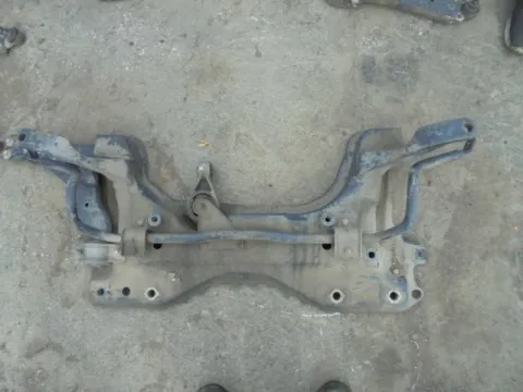 Γέφυρα Εμπρός Οριζόντια για FORD FOCUS (1998 - 2001) Mk1a *ΔΒ* ΠΑΛΕΤΑ 69 *193854* Γέφυρα Εμπρός Οριζόντια για FORD FOCUS (1998 - 2001) Mk1a *ΔΒ* ΠΑΛΕΤΑ 69 *193854*