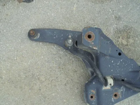 Ψαλίδι Εμπρός Αριστερό για MITSUBISHI LANCER (1992 - 1995) (CB) *ΔΒ* ΠΑΛΕΤΑ 96 *195472* Ψαλίδι Εμπρός Αριστερό για MITSUBISHI LANCER (1992 - 1995) (CB) *ΔΒ* ΠΑΛΕΤΑ 96 *195472*