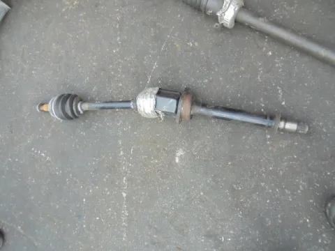 Ημιαξόνιο Εμπρός Δεξί Με ABS Diesel για TOYOTA RAV-4 (2006 - 2009) (XA30) Ημιαξόνιο Εμπρός Δεξί Με ABS Diesel για TOYOTA RAV-4 (2006 - 2009) (XA30)