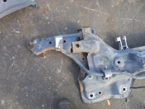 Ψαλίδι Εμπρός Αριστερό για OPEL CORSA (2006 - 2011) D *ΔΒ* Ψαλίδι Εμπρός Αριστερό για OPEL CORSA (2006 - 2011) D *ΔΒ*