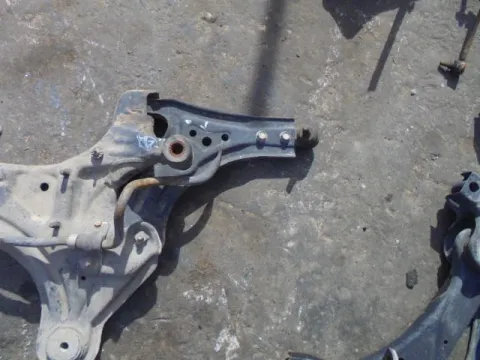 Ψαλίδι Εμπρός Δεξί για CHEVROLET - DAEWOO AVEO (2005 - 2008) (T200) *ΔΒ* Ψαλίδι Εμπρός Δεξί για CHEVROLET - DAEWOO AVEO (2005 - 2008) (T200) *ΔΒ*