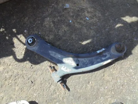 Ψαλίδι Εμπρός Αριστερό για NISSAN QASHQAI (2007 - 2010) (J10) (JJ10)