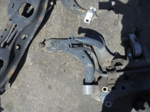 Ψαλίδι Εμπρός Αριστερό για FORD FIESTA (2002 - 2005) Mk5a , (2006 - 2008) Mk5b *ΔΒ* Ψαλίδι Εμπρός Αριστερό για FORD FIESTA (2002 - 2005) Mk5a , (2006 - 2008) Mk5b *ΔΒ*