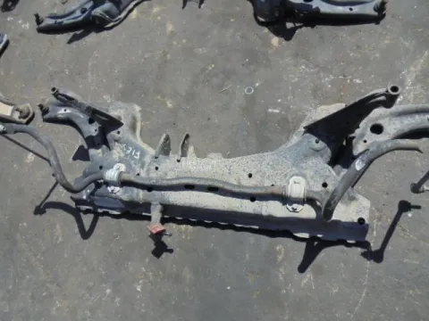 Γέφυρα Εμπρός Οριζόντια για FORD FIESTA (2008 - 2012) Mk6 (JA8) *ΔΒ* ΠΑΛΕΤΑ 77 *194732* Γέφυρα Εμπρός Οριζόντια για FORD FIESTA (2008 - 2012) Mk6 (JA8) *ΔΒ* ΠΑΛΕΤΑ 77 *194732*