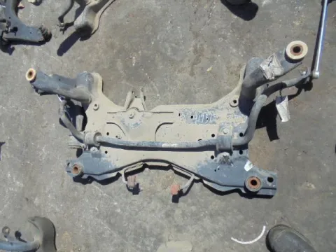 Γέφυρα Εμπρός Οριζόντια για VOLVO C30 (2007 - 2010) *ΔΒ* Γέφυρα Εμπρός Οριζόντια για VOLVO C30 (2007 - 2010) *ΔΒ*