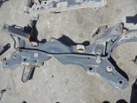 Γέφυρα Εμπρός Οριζόντια για FORD FIESTA (1996 - 1999) Mk4a *ΔΒ* ΠΑΛΕΤΑ 79 *194759* Γέφυρα Εμπρός Οριζόντια για FORD FIESTA (1996 - 1999) Mk4a *ΔΒ* ΠΑΛΕΤΑ 79 *194759*