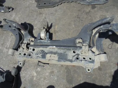 Γέφυρα Εμπρός Οριζόντια για FORD FIESTA (2002 - 2005) Mk5a , (2006 - 2008) Mk5b *ΔΒ* ΠΑΛΕΤΑ 77 *194732* Γέφυρα Εμπρός Οριζόντια για FORD FIESTA (2002 - 2005) Mk5a , (2006 - 2008) Mk5b *ΔΒ* ΠΑΛΕΤΑ 77 *194732*