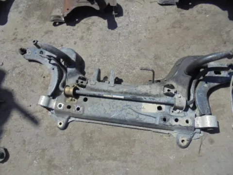 Γέφυρα Εμπρός Οριζόντια για FORD FIESTA (2002 - 2005) Mk5a , (2006 - 2008) Mk5b *ΔΒ* ΠΑΛΕΤΑ 79 *194759* Γέφυρα Εμπρός Οριζόντια για FORD FIESTA (2002 - 2005) Mk5a , (2006 - 2008) Mk5b *ΔΒ* ΠΑΛΕΤΑ 79 *194759*