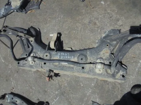 Γέφυρα Εμπρός Οριζόντια για FORD FIESTA (2008 - 2012) Mk6 (JA8) *ΔΒ* ΠΑΛΕΤΑ 77 *194732* Γέφυρα Εμπρός Οριζόντια για FORD FIESTA (2008 - 2012) Mk6 (JA8) *ΔΒ* ΠΑΛΕΤΑ 77 *194732*