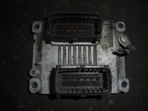 Εγκέφαλος Κινητήρα 0261207723 για OPEL AGILA (2000 - 2003) , (2003 - 2007) Εγκέφαλος Κινητήρα 0261207723 για OPEL AGILA (2000 - 2003) , (2003 - 2007)