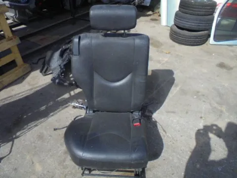 Καθίσματα Πίσω Δεξί για TOYOTA RAV-4 (2006 - 2009) (XA30) *Α* Καθίσματα Πίσω Δεξί για TOYOTA RAV-4 (2006 - 2009) (XA30) *Α*
