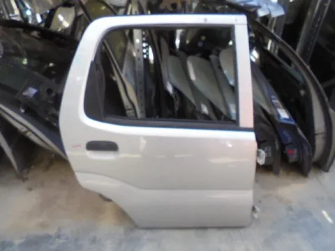 Πόρτα Πίσω Δεξιά για SUZUKI IGNIS (2000 - 2003) (RG) *Ε* Πόρτα Πίσω Δεξιά για SUZUKI IGNIS (2000 - 2003) (RG) *Ε*