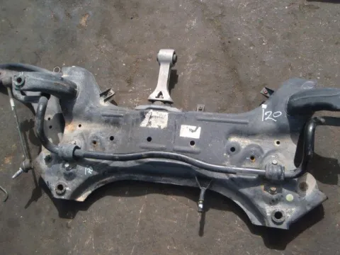 Γέφυρα Εμπρός Οριζόντια για HYUNDAI i20 (2012 - 2015) ( ) *ΔΒ* Γέφυρα Εμπρός Οριζόντια για HYUNDAI i20 (2012 - 2015) ( ) *ΔΒ*