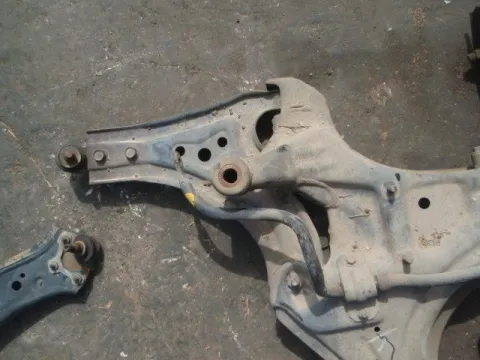 Ψαλίδι Εμπρός Αριστερό για CHEVROLET - DAEWOO AVEO (2005 - 2008) (T200) *ΔΒ* Ψαλίδι Εμπρός Αριστερό για CHEVROLET - DAEWOO AVEO (2005 - 2008) (T200) *ΔΒ*