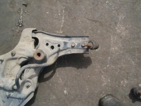 Ψαλίδι Εμπρός Δεξί για CHEVROLET - DAEWOO AVEO (2005 - 2008) (T200) *ΔΒ* Ψαλίδι Εμπρός Δεξί για CHEVROLET - DAEWOO AVEO (2005 - 2008) (T200) *ΔΒ*