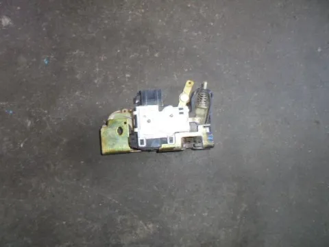 Ηλεκτρομαγνητική Κλειδαριά Πίσω Δεξιά 9pin για FORD TRANSIT (2006 - 2012) Ηλεκτρομαγνητική Κλειδαριά Πίσω Δεξιά 9pin για FORD TRANSIT (2006 - 2012)