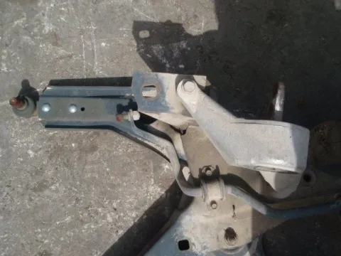 Ψαλίδι Εμπρός Αριστερό για FORD ESCORT (1992 - 1995) MK6 *ΔΒ* Ψαλίδι Εμπρός Αριστερό για FORD ESCORT (1992 - 1995) MK6 *ΔΒ*