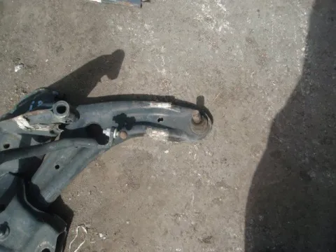 Ψαλίδι Εμπρός Δεξί για FORD FIESTA (2008 - 2012) Mk6 (JA8) *ΔΒ* Ψαλίδι Εμπρός Δεξί για FORD FIESTA (2008 - 2012) Mk6 (JA8) *ΔΒ*