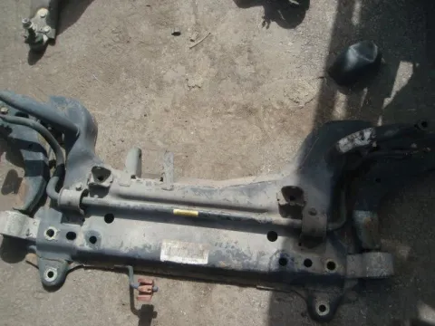 Γέφυρα Εμπρός Οριζόντια για FORD FIESTA (2002 - 2005) Mk5a *ΔΒ* ΠΑΛΕΤΑ 81 *195221* Γέφυρα Εμπρός Οριζόντια για FORD FIESTA (2002 - 2005) Mk5a *ΔΒ* ΠΑΛΕΤΑ 81 *195221*