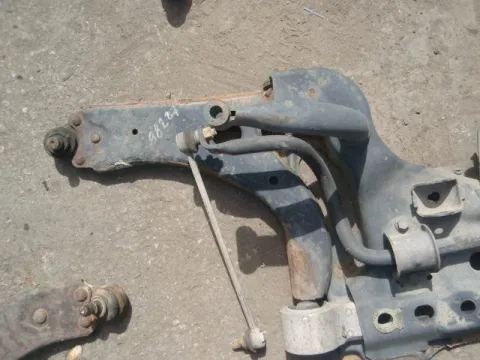 Ψαλίδι Εμπρός Αριστερό για FORD FIESTA (2002 - 2005) Mk5a *ΔΒ* Ψαλίδι Εμπρός Αριστερό για FORD FIESTA (2002 - 2005) Mk5a *ΔΒ*