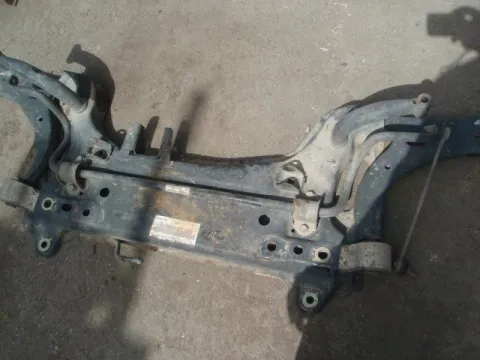 Γέφυρα Εμπρός Οριζόντια για FORD FIESTA (2002 - 2005) Mk5a *ΔΒ* ΠΑΛΕΤΑ 83 *195223* Γέφυρα Εμπρός Οριζόντια για FORD FIESTA (2002 - 2005) Mk5a *ΔΒ* ΠΑΛΕΤΑ 83 *195223*