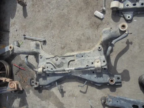 Γέφυρα Εμπρός Οριζόντια για FORD FOCUS (2004 - 2008) Mk2a (DA3 - C307) *ΔΒ* ΠΑΛΕΤΑ 88 *195261* Γέφυρα Εμπρός Οριζόντια για FORD FOCUS (2004 - 2008) Mk2a (DA3 - C307) *ΔΒ* ΠΑΛΕΤΑ 88 *195261*