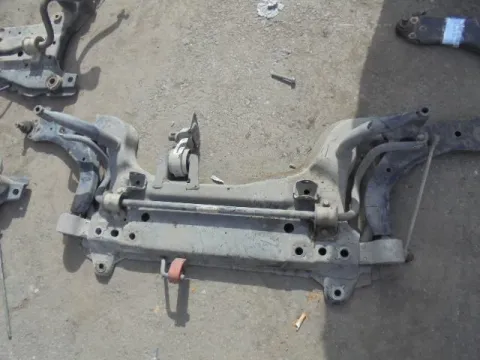 Γέφυρα Εμπρός Οριζόντια για FORD FIESTA (2002 - 2005) Mk5a *ΔΒ* ΠΑΛΕΤΑ 84 *195224* Γέφυρα Εμπρός Οριζόντια για FORD FIESTA (2002 - 2005) Mk5a *ΔΒ* ΠΑΛΕΤΑ 84 *195224*