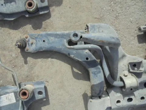 Ψαλίδι Εμπρός Αριστερό για FORD FIESTA (2002 - 2005) Mk5a *ΔΒ* Ψαλίδι Εμπρός Αριστερό για FORD FIESTA (2002 - 2005) Mk5a *ΔΒ*