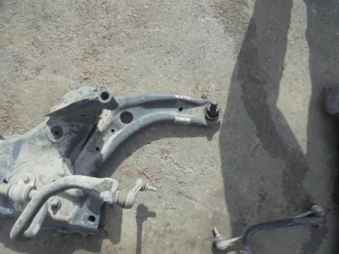 Ψαλίδι Εμπρός Δεξί για FORD FIESTA (2008 - 2012) Mk6 (JA8) *ΔΒ* Ψαλίδι Εμπρός Δεξί για FORD FIESTA (2008 - 2012) Mk6 (JA8) *ΔΒ*