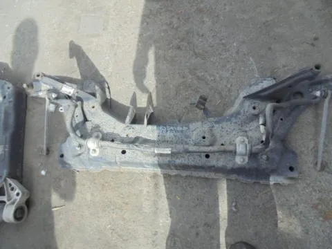 Γέφυρα Εμπρός Οριζόντια για FORD FIESTA (2008 - 2012) Mk6 (JA8) *ΔΒ* ΠΑΛΕΤΑ 84 *195224* Γέφυρα Εμπρός Οριζόντια για FORD FIESTA (2008 - 2012) Mk6 (JA8) *ΔΒ* ΠΑΛΕΤΑ 84 *195224*