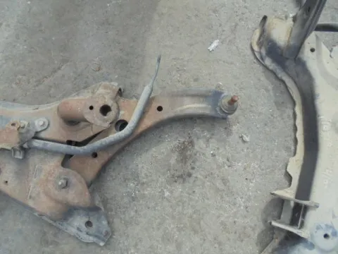 Ψαλίδι Εμπρός Δεξί για SUZUKI SWIFT (2008 - 2011) (RS) *ΔΒ* Ψαλίδι Εμπρός Δεξί για SUZUKI SWIFT (2008 - 2011) (RS) *ΔΒ*