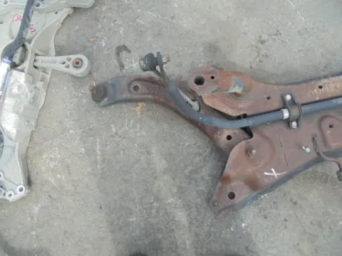 Ψαλίδι Εμπρός Αριστερό για SUZUKI SWIFT (2008 - 2011) (RS) *ΔΒ*