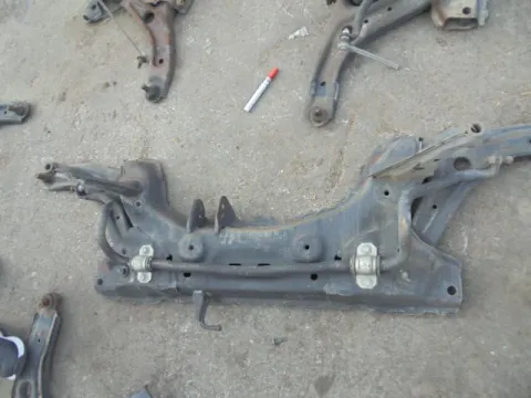 Γέφυρα Εμπρός Οριζόντια για FORD FIESTA (2008 - 2012) Mk6 (JA8) *ΔΒ* ΠΑΛΕΤΑ 87 *195227* Γέφυρα Εμπρός Οριζόντια για FORD FIESTA (2008 - 2012) Mk6 (JA8) *ΔΒ* ΠΑΛΕΤΑ 87 *195227*