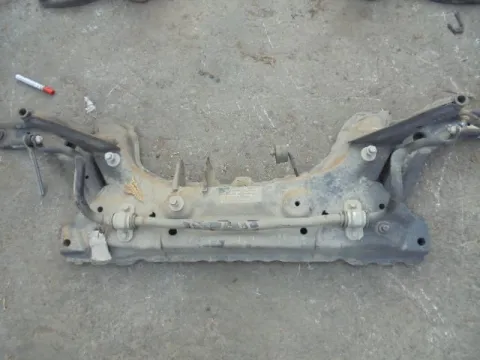 Γέφυρα Εμπρός Οριζόντια για FORD FIESTA (2008 - 2012) Mk6 (JA8) *ΔΒ* ΠΑΛΕΤΑ 84 *195224* Γέφυρα Εμπρός Οριζόντια για FORD FIESTA (2008 - 2012) Mk6 (JA8) *ΔΒ* ΠΑΛΕΤΑ 84 *195224*