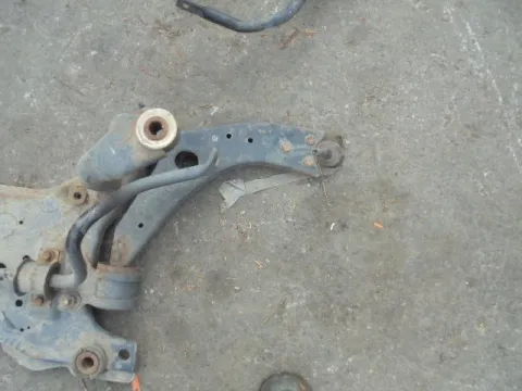 Ψαλίδι Εμπρός Δεξί για FORD FOCUS (2004 - 2008) Mk2a (DA3 - C307) *ΔΒ* Ψαλίδι Εμπρός Δεξί για FORD FOCUS (2004 - 2008) Mk2a (DA3 - C307) *ΔΒ*