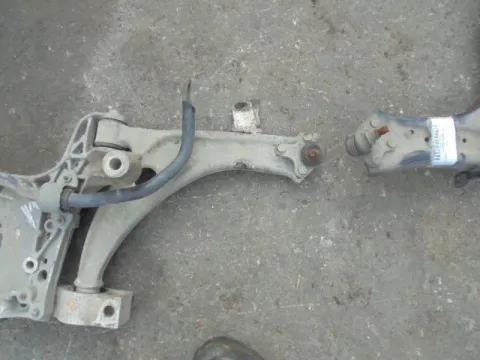 Ψαλίδι Εμπρός Δεξί για VW PASSAT (2005 - 2011) (3C2) *ΔΒ* Ψαλίδι Εμπρός Δεξί για VW PASSAT (2005 - 2011) (3C2) *ΔΒ*