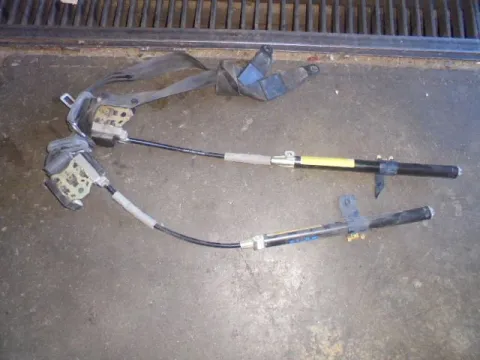 Ζώνη Ασφαλείας Σετ Αριστερή Δεξιά για VW PASSAT (1993 - 1996) (3A2 - 35I) Ζώνη Ασφαλείας Σετ Αριστερή Δεξιά για VW PASSAT (1993 - 1996) (3A2 - 35I)