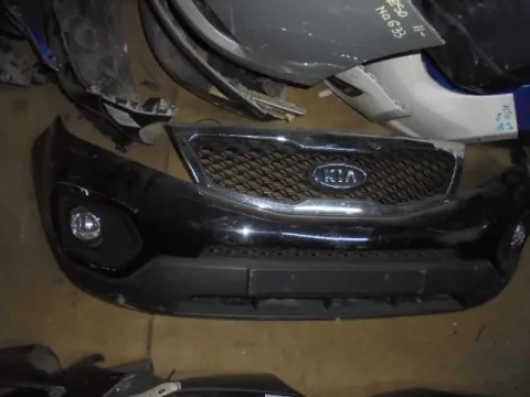 Μούρη (με καπό και φτερά) για KIA SORENTO (2010 - 2012 ) (XM) Μούρη (με καπό και φτερά) για KIA SORENTO (2010 - 2012 ) (XM)