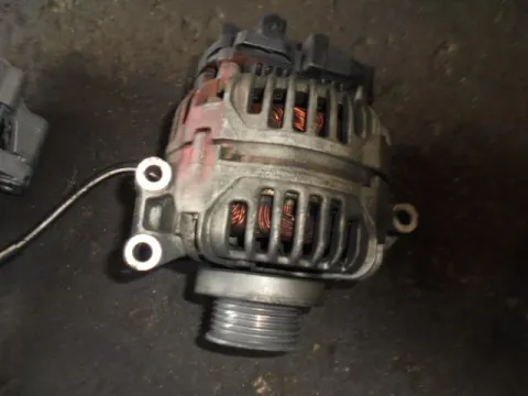 Δυναμό - Εναλλάκτης 0124415014 για RENAULT MEGANE (2002 - 2005) (LM) (KM) (EM) (CM) Δυναμό - Εναλλάκτης 0124415014 για RENAULT MEGANE (2002 - 2005) (LM) (KM) (EM) (CM)