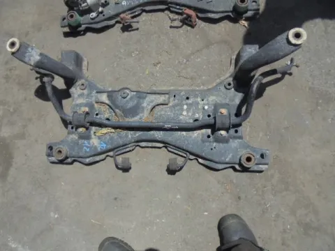 Γέφυρα Εμπρός Οριζόντια για FORD FOCUS (2004 - 2008) Mk2a (DA3 - C307) *ΔΒ* ΠΑΛΕΤΑ 90 *195466* Γέφυρα Εμπρός Οριζόντια για FORD FOCUS (2004 - 2008) Mk2a (DA3 - C307) *ΔΒ* ΠΑΛΕΤΑ 90 *195466*