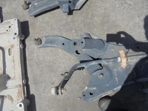 Ψαλίδι Εμπρός Αριστερό για SUZUKI SWIFT (2008 - 2011) (RS) *ΔΒ*