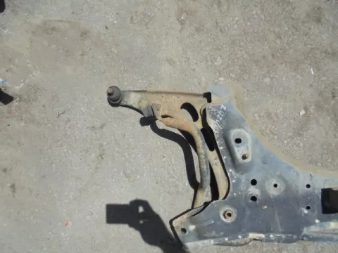 Ψαλίδι Εμπρός Αριστερό για SUZUKI BALENO (1998 - 2001) (SY) *ΔΒ* Ψαλίδι Εμπρός Αριστερό για SUZUKI BALENO (1998 - 2001) (SY) *ΔΒ*