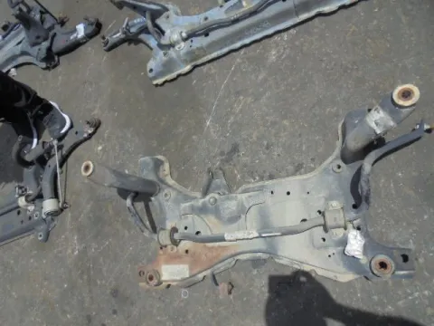 Γέφυρα Εμπρός Οριζόντια για FORD FOCUS (2004 - 2008) Mk2a (DA3 - C307) *ΔΒ* Γέφυρα Εμπρός Οριζόντια για FORD FOCUS (2004 - 2008) Mk2a (DA3 - C307) *ΔΒ*