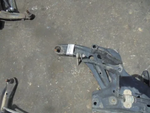 Ψαλίδι Εμπρός Αριστερό για FORD FIESTA (2008 - 2012) Mk6 (JA8) *ΔΒ* ΠΑΛΕΤΑ 90 *195466* Ψαλίδι Εμπρός Αριστερό για FORD FIESTA (2008 - 2012) Mk6 (JA8) *ΔΒ* ΠΑΛΕΤΑ 90 *195466*