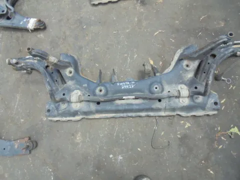 Γέφυρα Εμπρός Οριζόντια για FORD FIESTA (2008 - 2012) Mk6 (JA8) *ΔΒ* ΠΑΛΕΤΑ 90 *195466* Γέφυρα Εμπρός Οριζόντια για FORD FIESTA (2008 - 2012) Mk6 (JA8) *ΔΒ* ΠΑΛΕΤΑ 90 *195466*