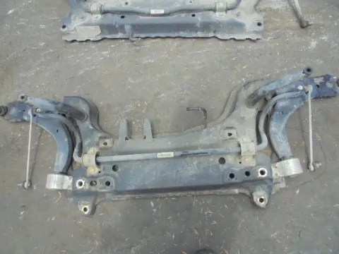 Γέφυρα Εμπρός Οριζόντια για FORD FIESTA (2002 - 2005) Mk5a *ΔΒ* ΠΑΛΕΤΑ 92 *195468* Γέφυρα Εμπρός Οριζόντια για FORD FIESTA (2002 - 2005) Mk5a *ΔΒ* ΠΑΛΕΤΑ 92 *195468*