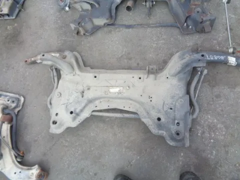 Γέφυρα Εμπρός Οριζόντια για PEUGEOT 307 (2005 - 2008) ΠΑΛΕΤΑ 91 *195730* *ΔΒ* Γέφυρα Εμπρός Οριζόντια για PEUGEOT 307 (2005 - 2008) ΠΑΛΕΤΑ 91 *195730* *ΔΒ*