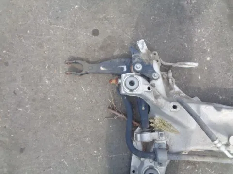 Ψαλίδι Εμπρός Αριστερό για PEUGEOT 407 (2004 - 2008) (6D_) *ΔΒ* Ψαλίδι Εμπρός Αριστερό για PEUGEOT 407 (2004 - 2008) (6D_) *ΔΒ*
